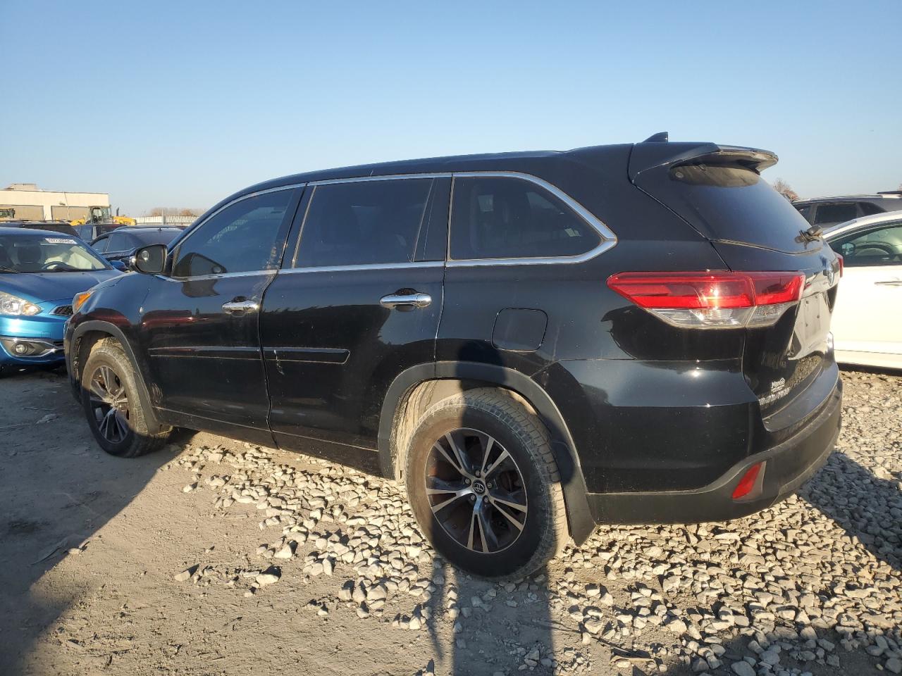 TOYOTA HIGHLANDER LE