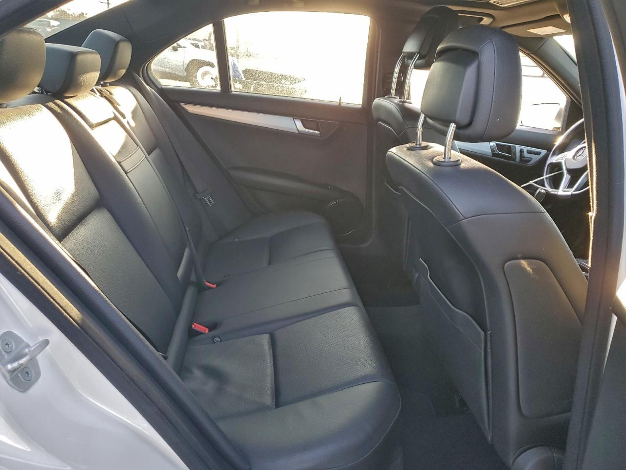 MERCEDES-BENZ C-CLASS 250