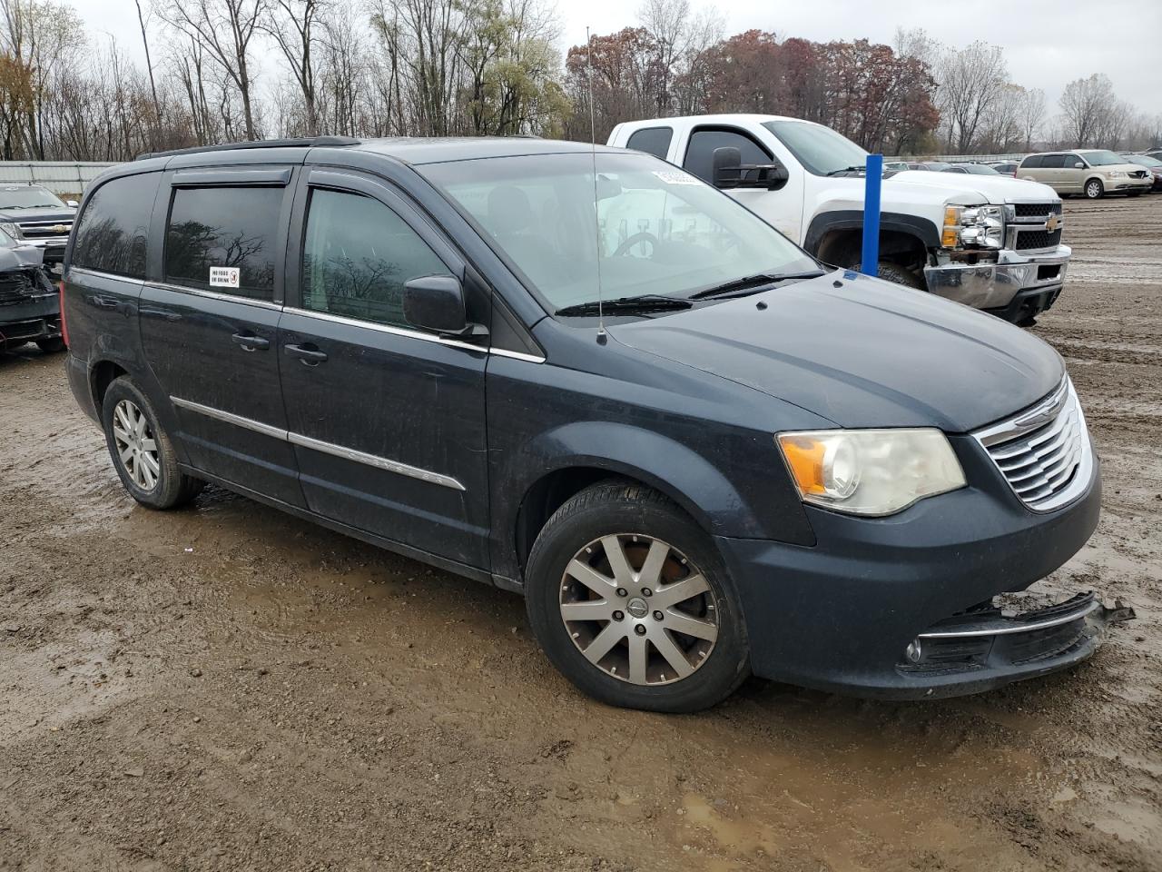 CHRYSLER TOWN & COUNTRY TOURING
