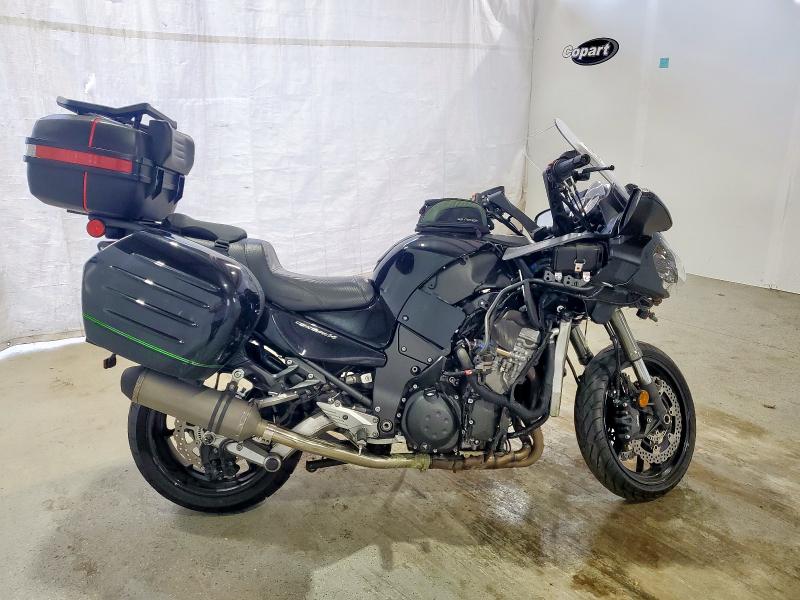 Global Auto Auctions: 2016 KAWASAKI ZG1400 E