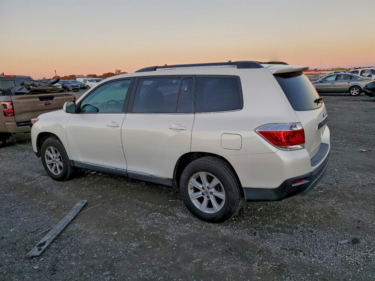 Lot #3304603447 2013 TOYOTA HIGHLANDER