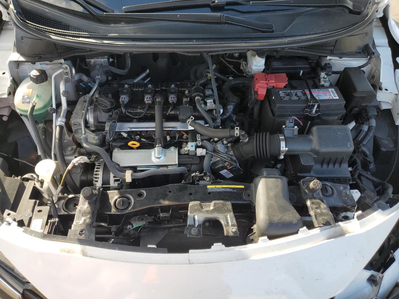 NISSAN VERSA SR