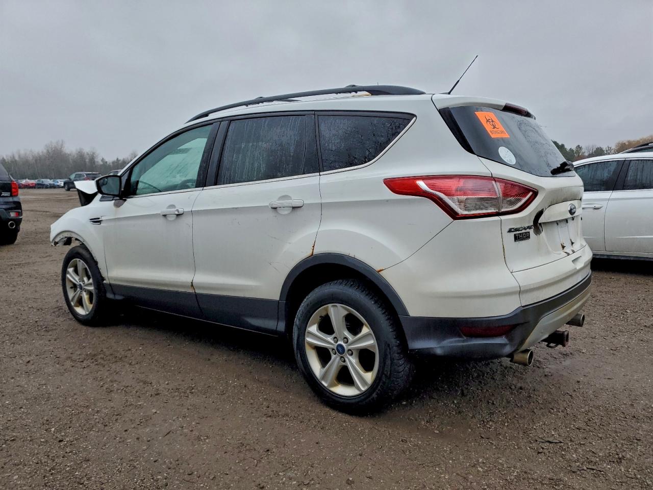 FORD ESCAPE SE