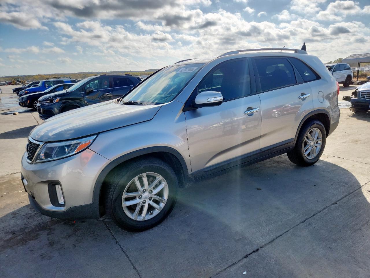 KIA SORENTO LX