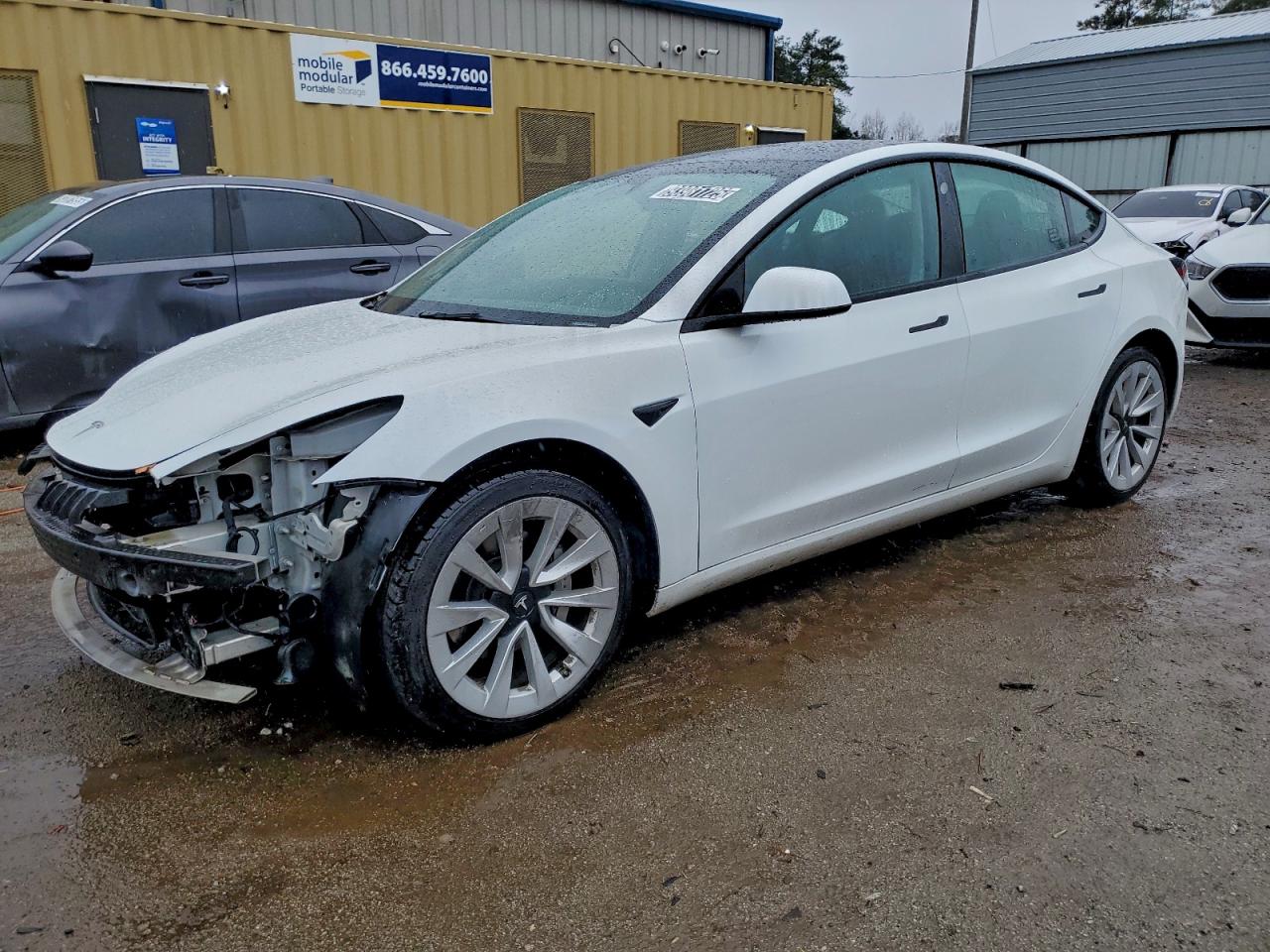 Lot #3304602446 2022 TESLA MODEL 3