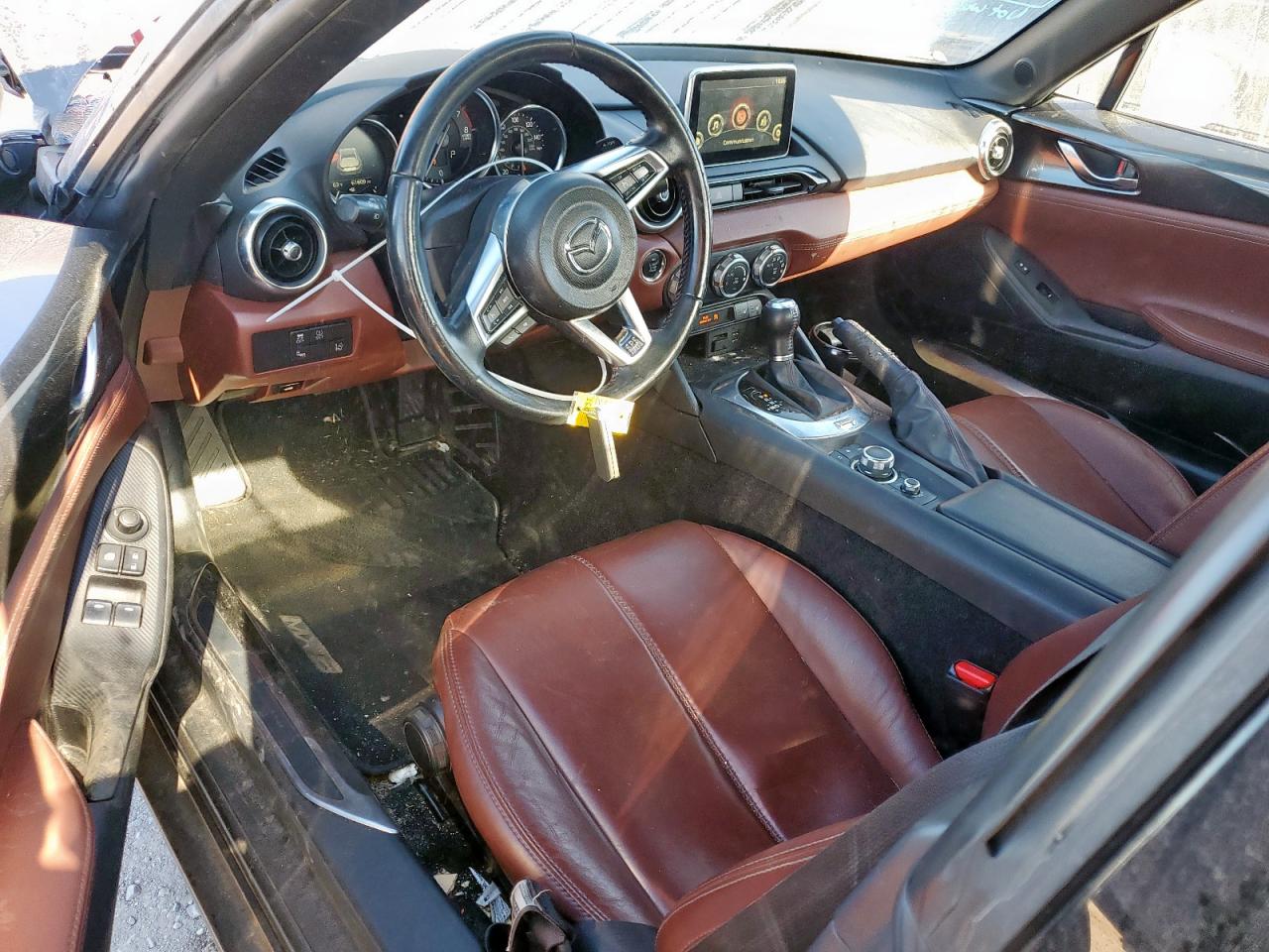 MAZDA MX-5 GRAND TOURING