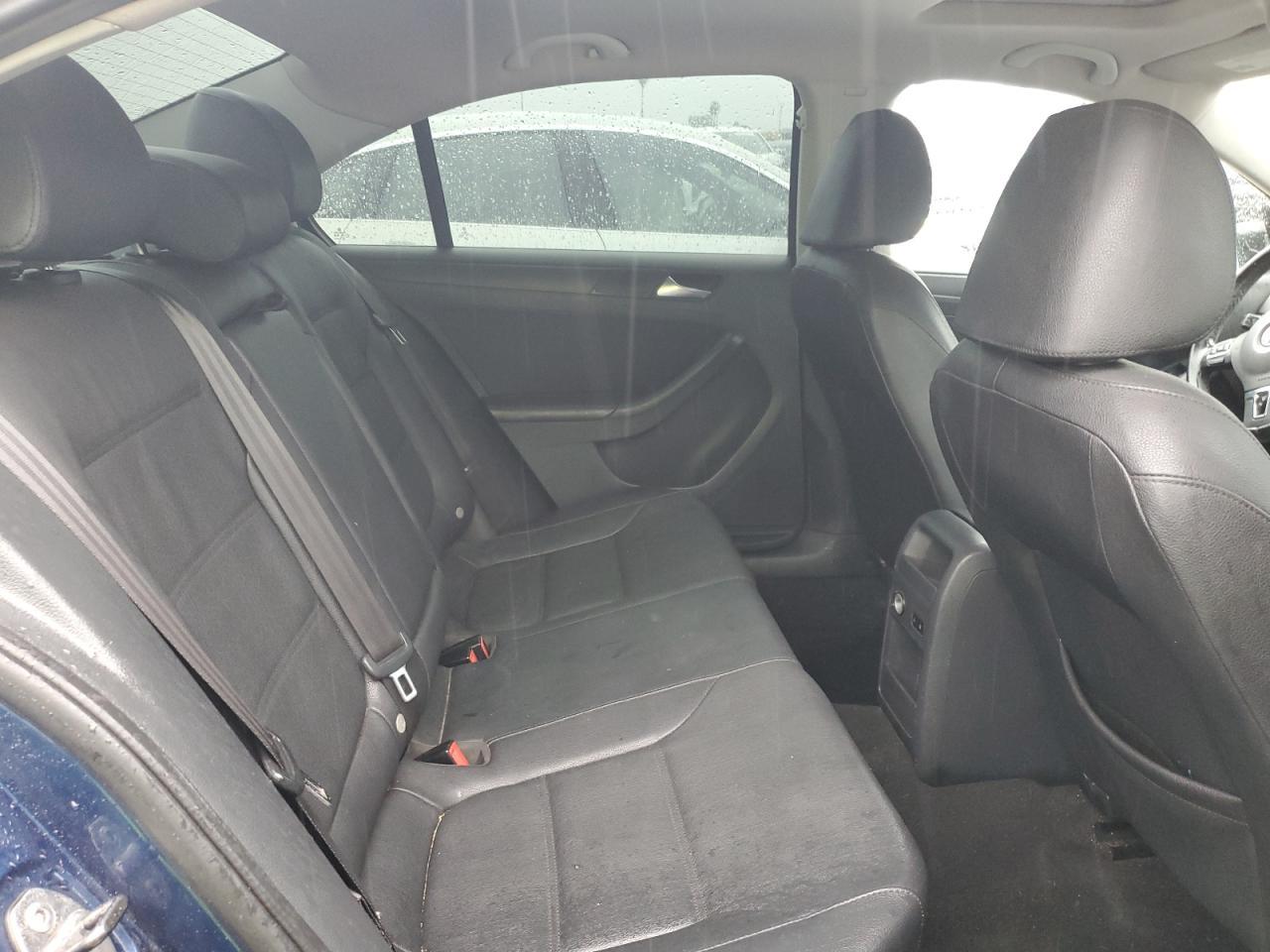 Lot #3305315314 2011 VOLKSWAGEN JETTA SE