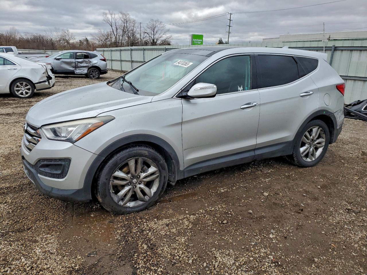 Lot #3302841914 2013 HYUNDAI SANTA FE S