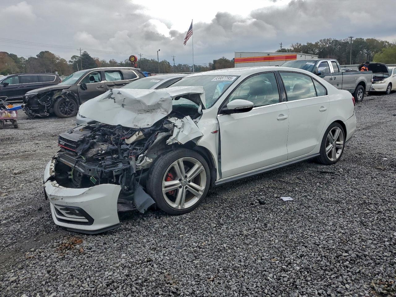 Lot #3301826393 2017 VOLKSWAGEN JETTA GLI