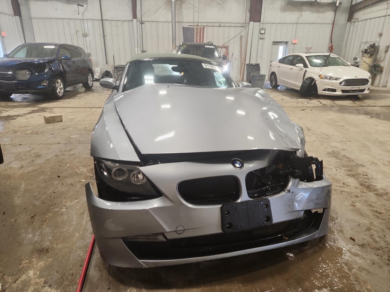 Lot #3302923100 2006 BMW Z4 3.0