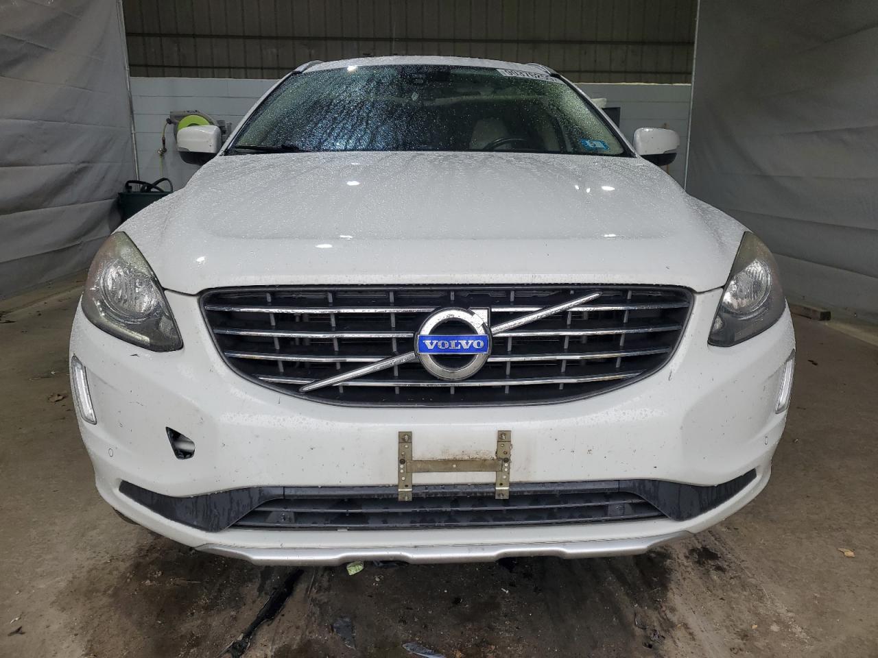 VOLVO XC60 T6 PREMIER