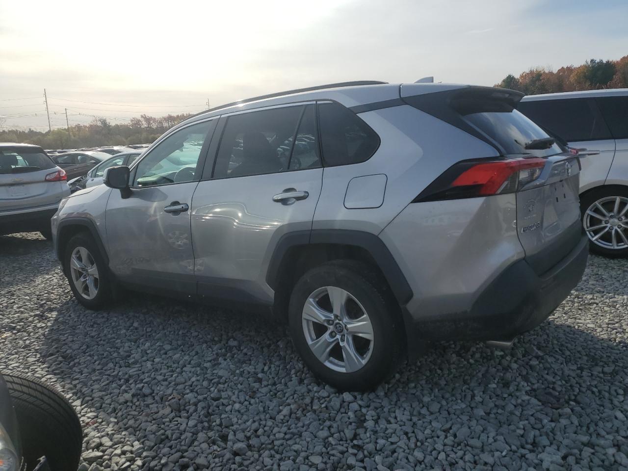 TOYOTA RAV4 XLE