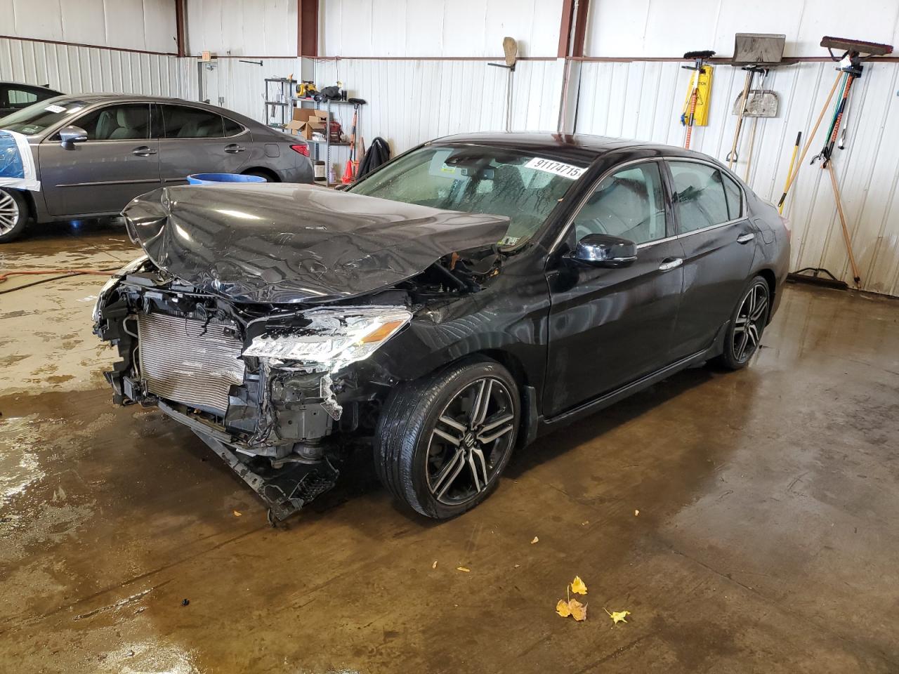 HONDA ACCORD TOURING