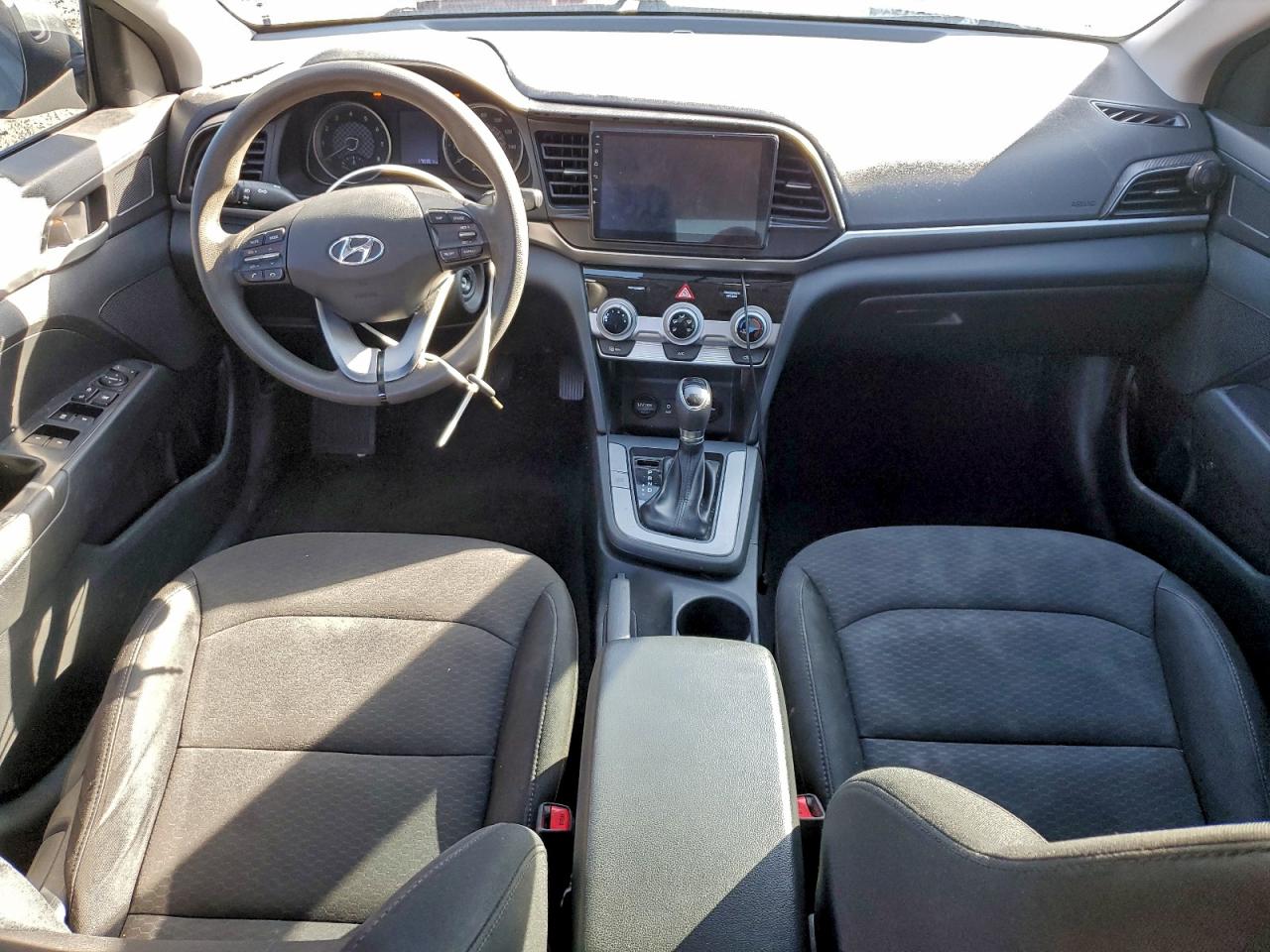 Lot #3301609624 2019 HYUNDAI ELANTRA SE