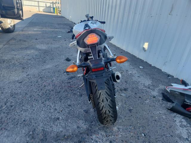 2009 YAMAHA YZFR6 #3292741588