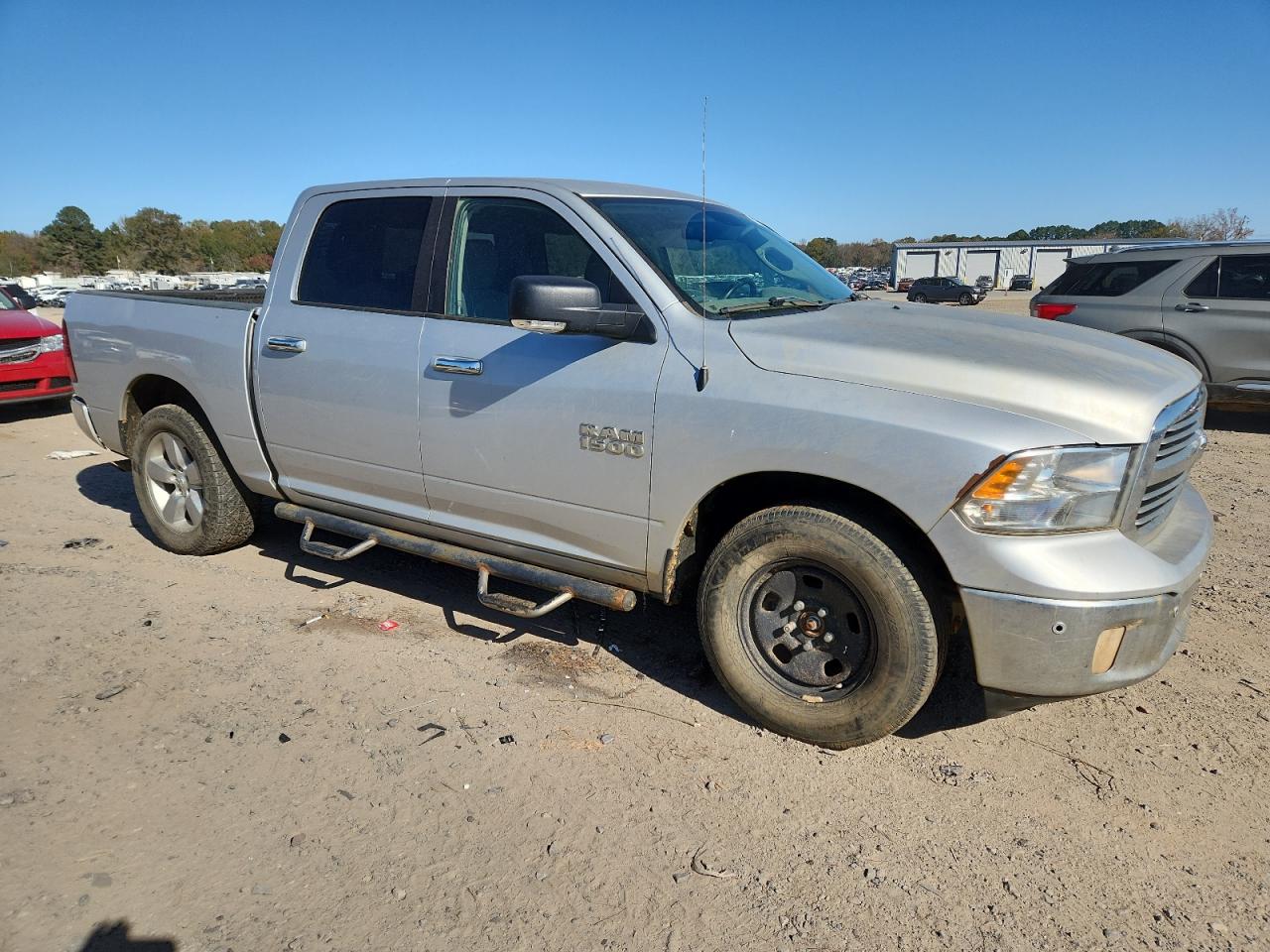 RAM 1500 SLT