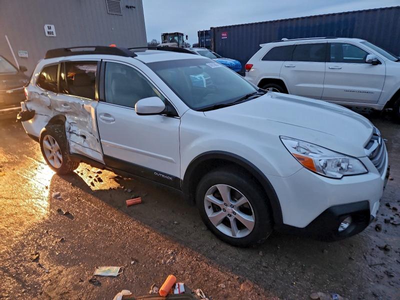 2013 SUBARU OUTBACK 3. #3308511081