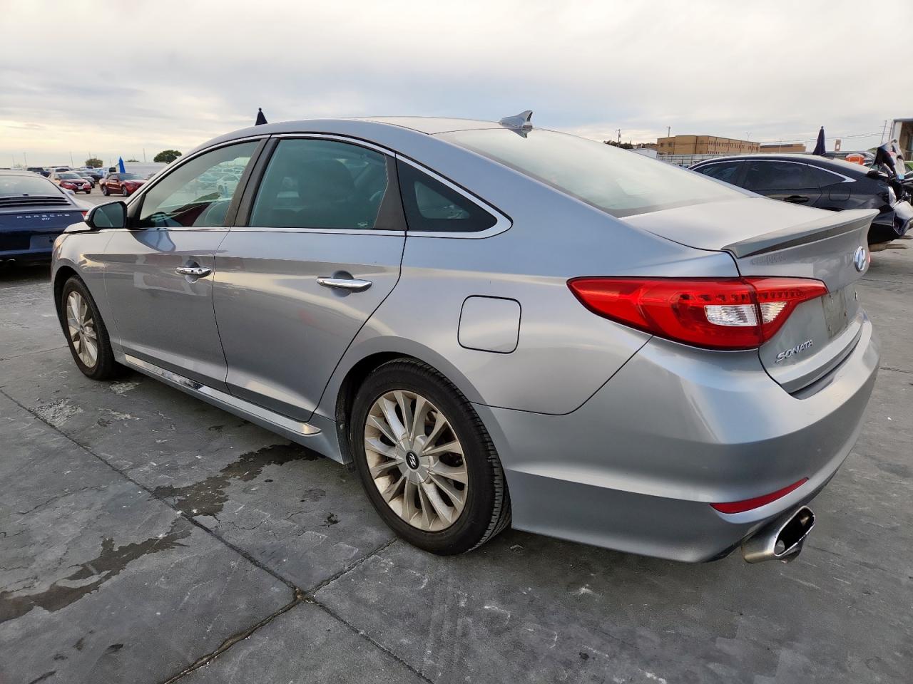 HYUNDAI SONATA SPORT