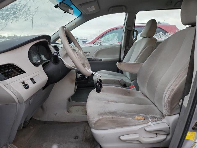 2013 TOYOTA SIENNA #3285624266