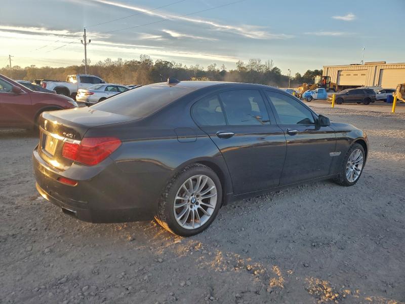 2012 BMW 740 I #3301680627