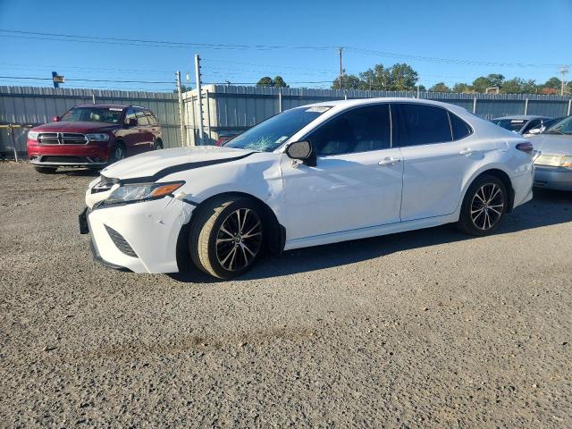 Global Auto Auctions: 2018 TOYOTA CAMRY L