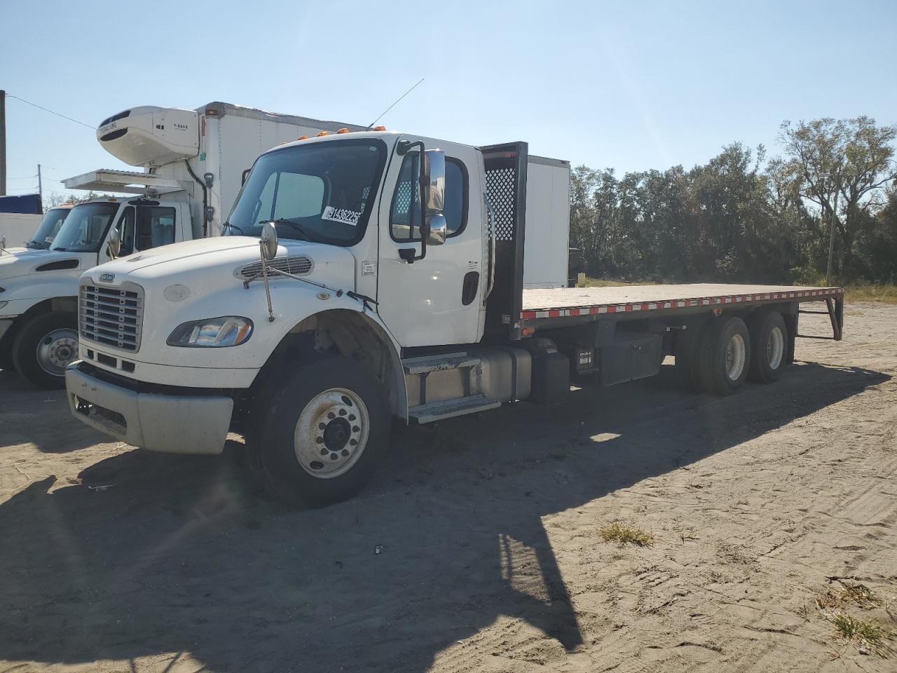 Lot #3309195629 2016 FREIGHTLINER M2