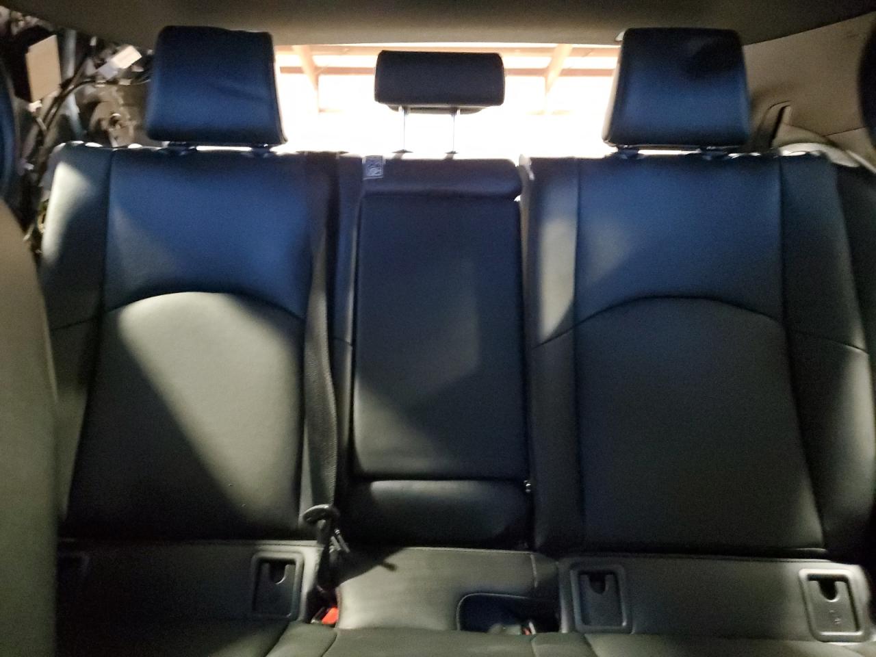 LEXUS UX 250H PREMIUM