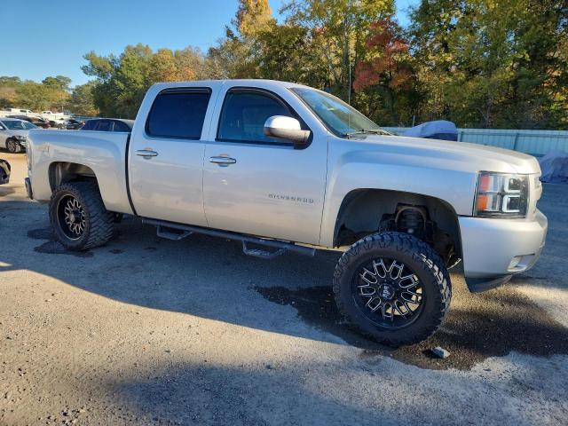 2011 CHEVROLET SILVERADO #3293495441