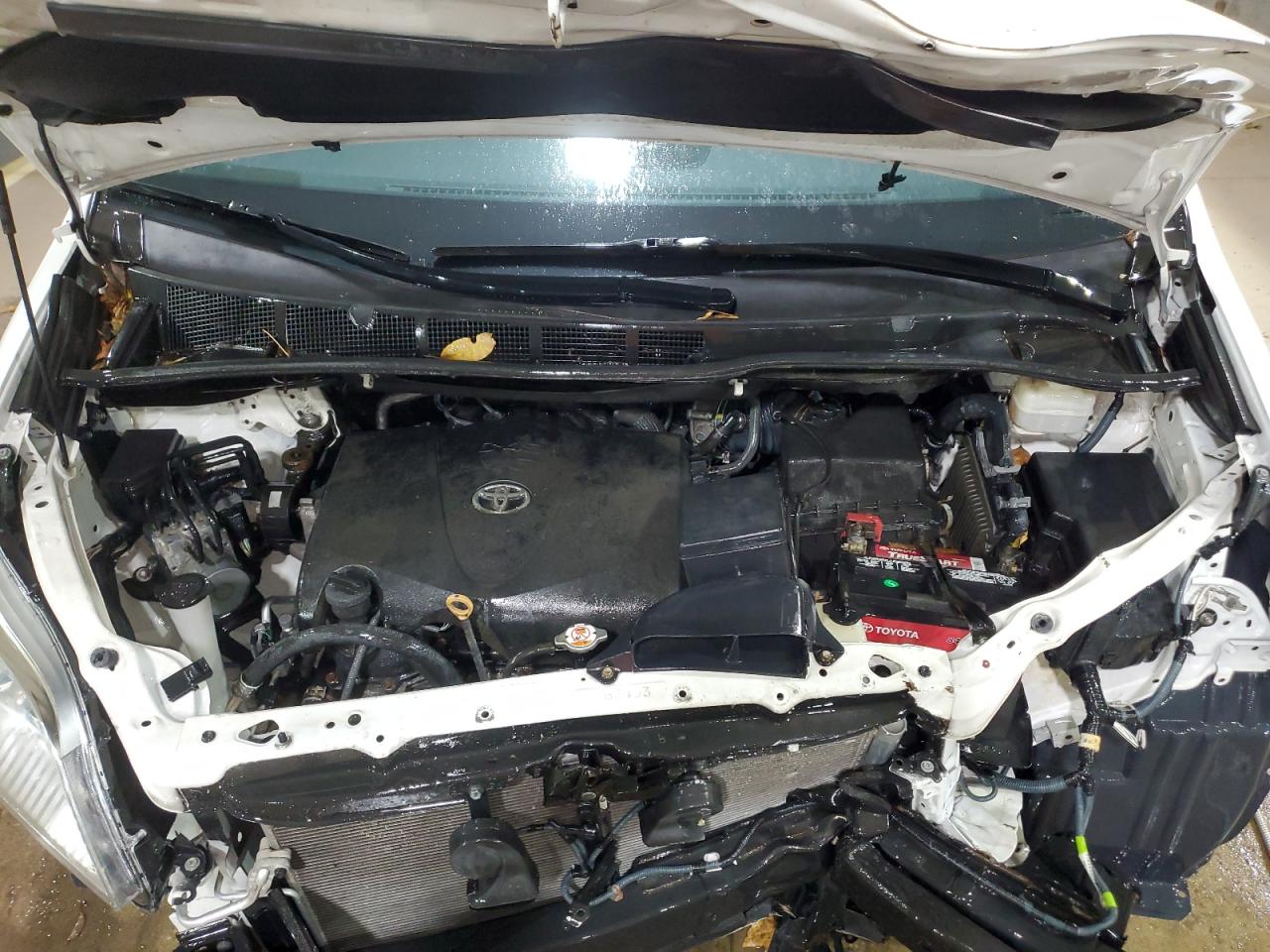 Lot #3309256622 2017 TOYOTA SIENNA LE