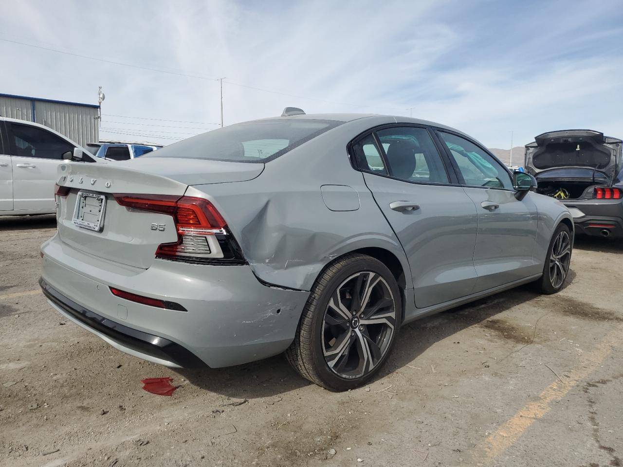 VOLVO S60 PLUS