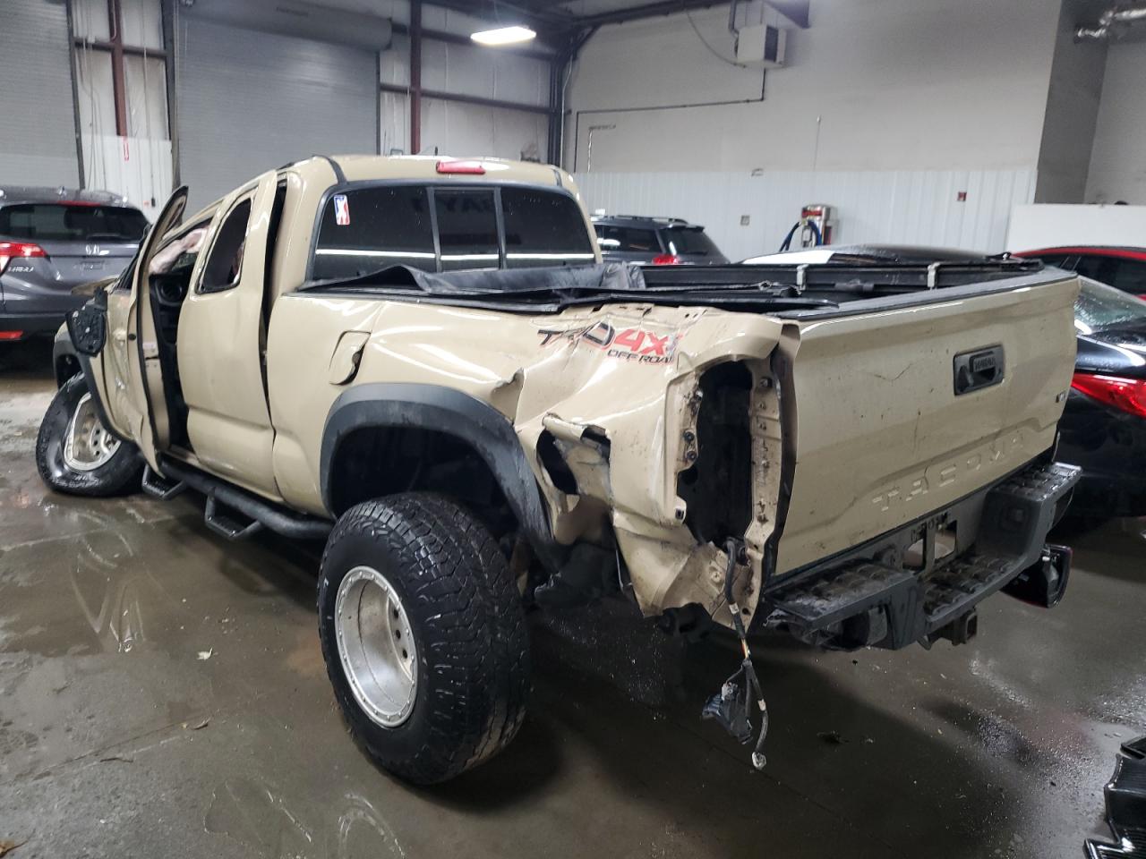 TOYOTA TACOMA ACCESS CAB