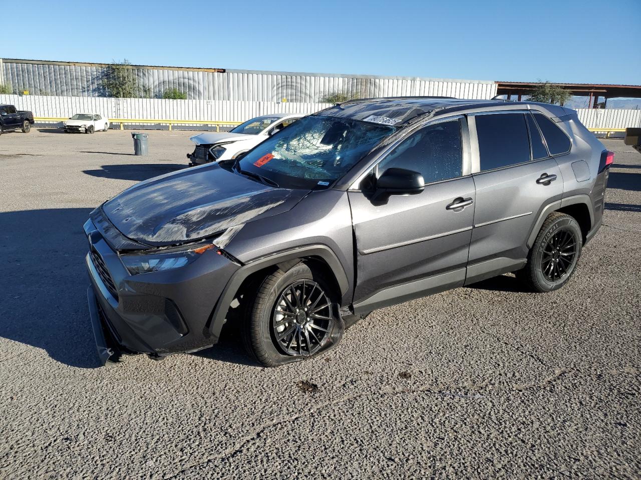 TOYOTA RAV4 LE