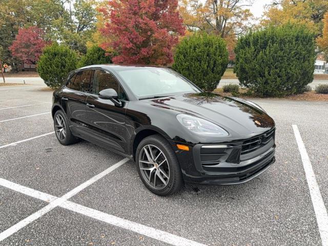 Global Auto Auctions: 2024 PORSCHE MACAN BASE