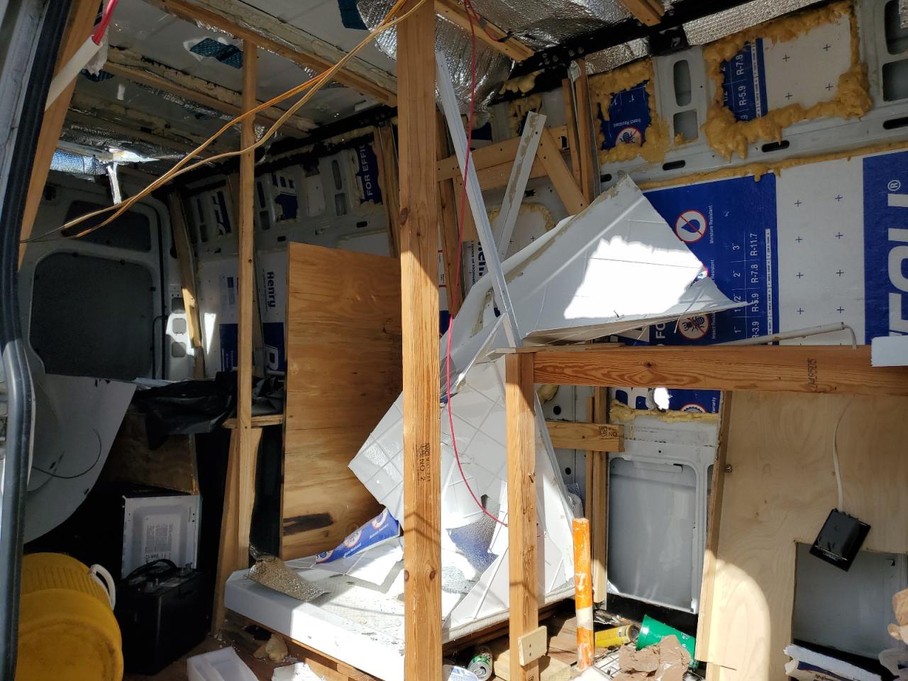 MERCEDES-BENZ SPRINTER 2500