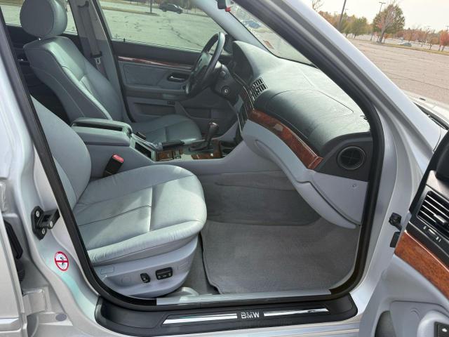 2002 BMW 525 I AUTO #3292450687