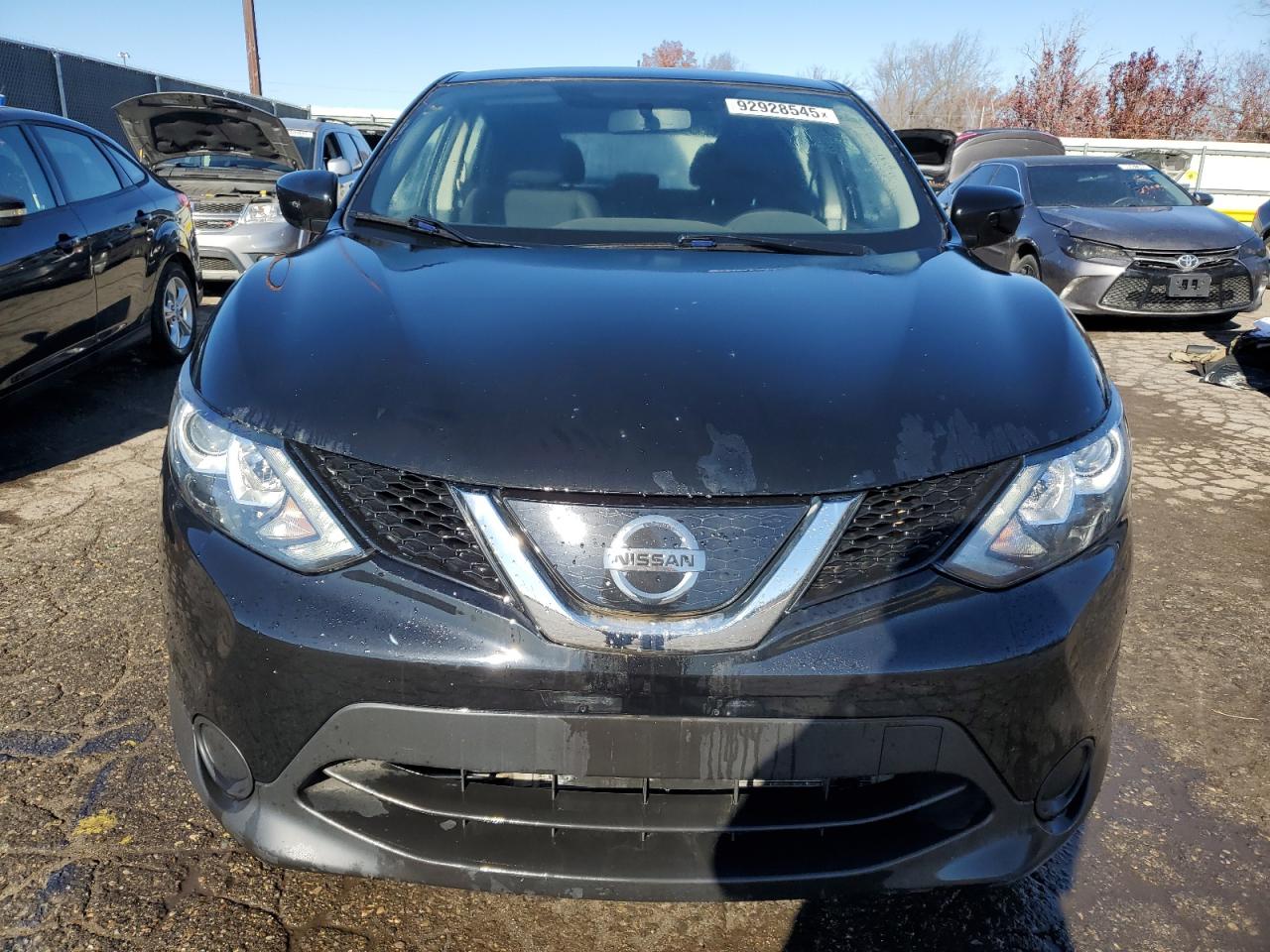 NISSAN ROGUE SPORT S