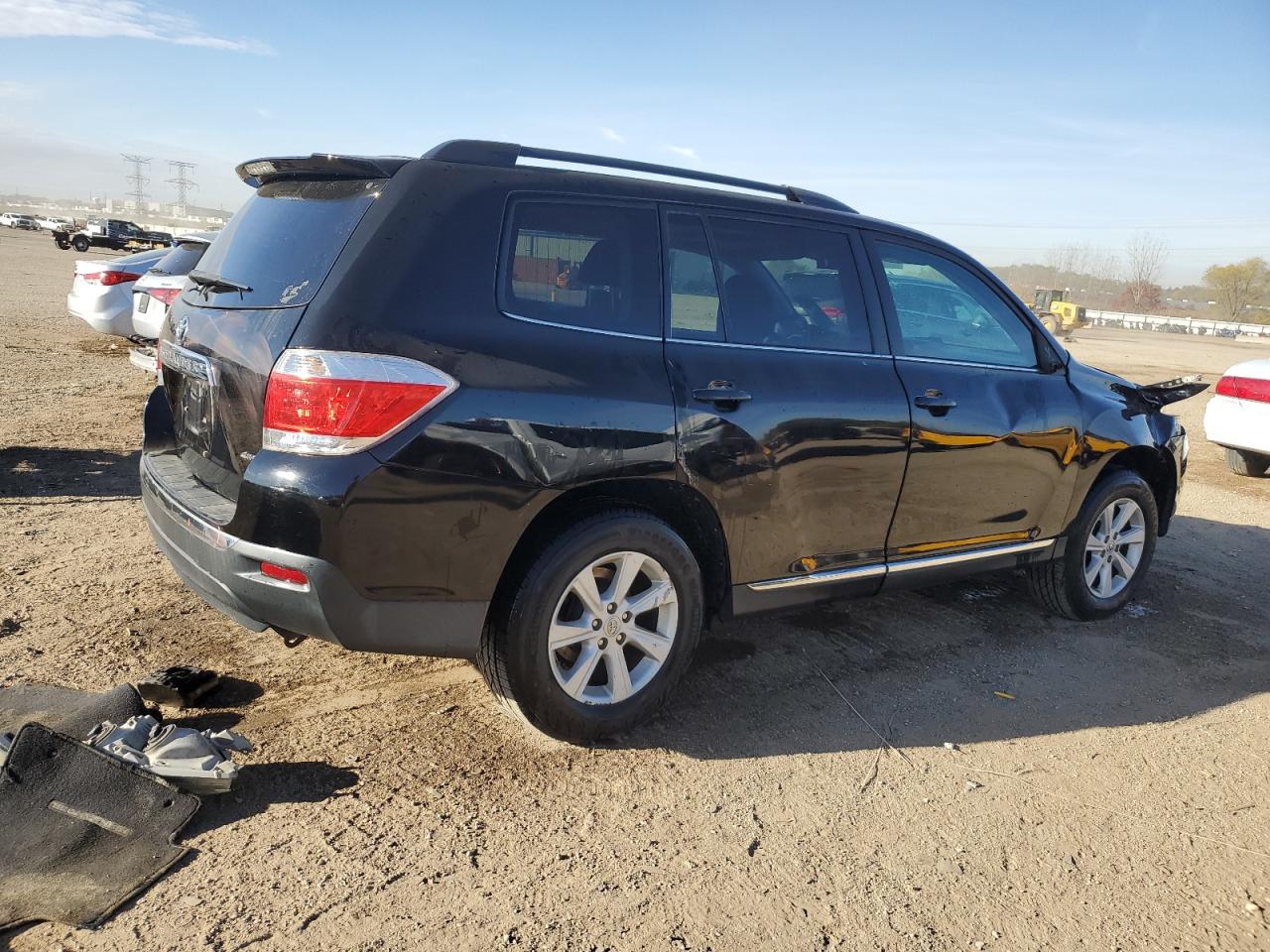 TOYOTA HIGHLANDER BASE