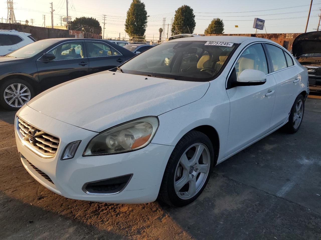 VOLVO S60 T5
