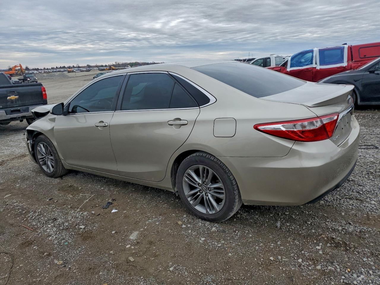 TOYOTA CAMRY LE