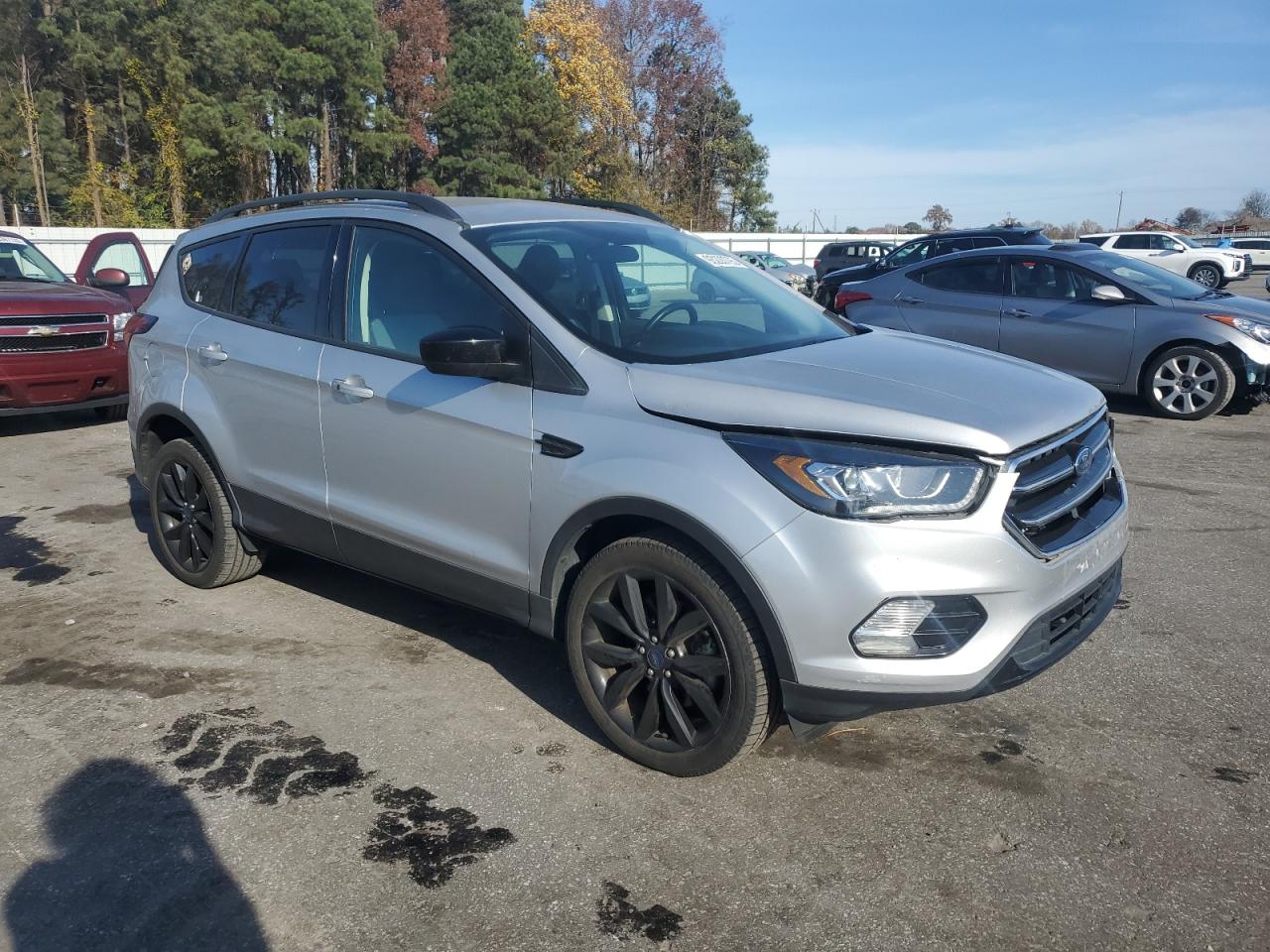 FORD ESCAPE SE