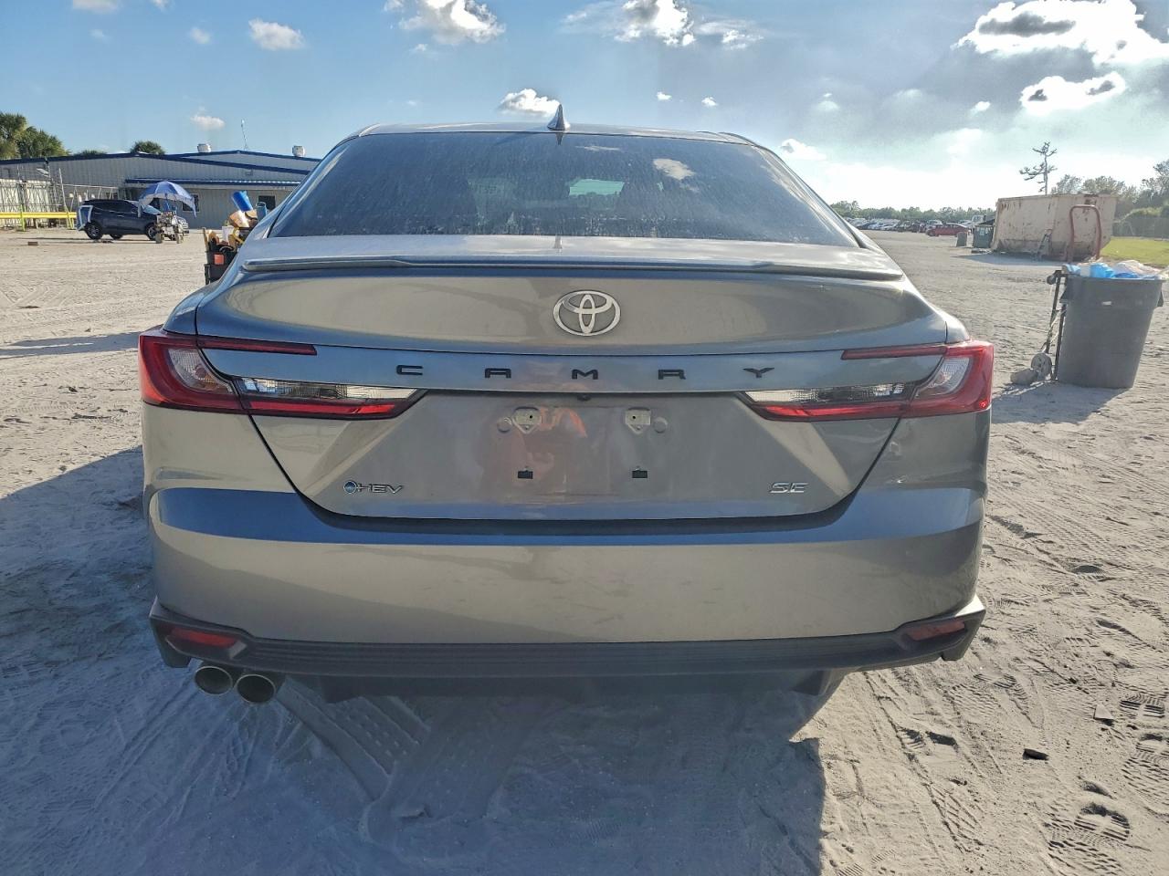 TOYOTA CAMRY XSE