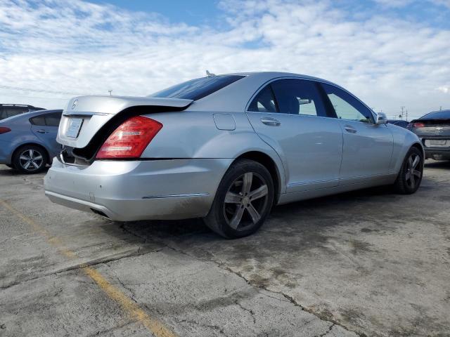 2010 MERCEDES-BENZ S 550 #3297315385