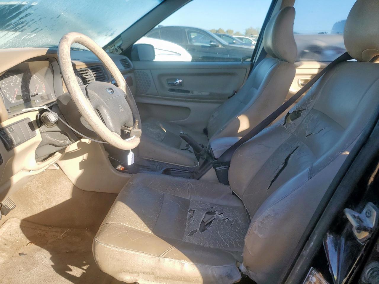 Lot #3287642029 2000 VOLVO S70 BASE