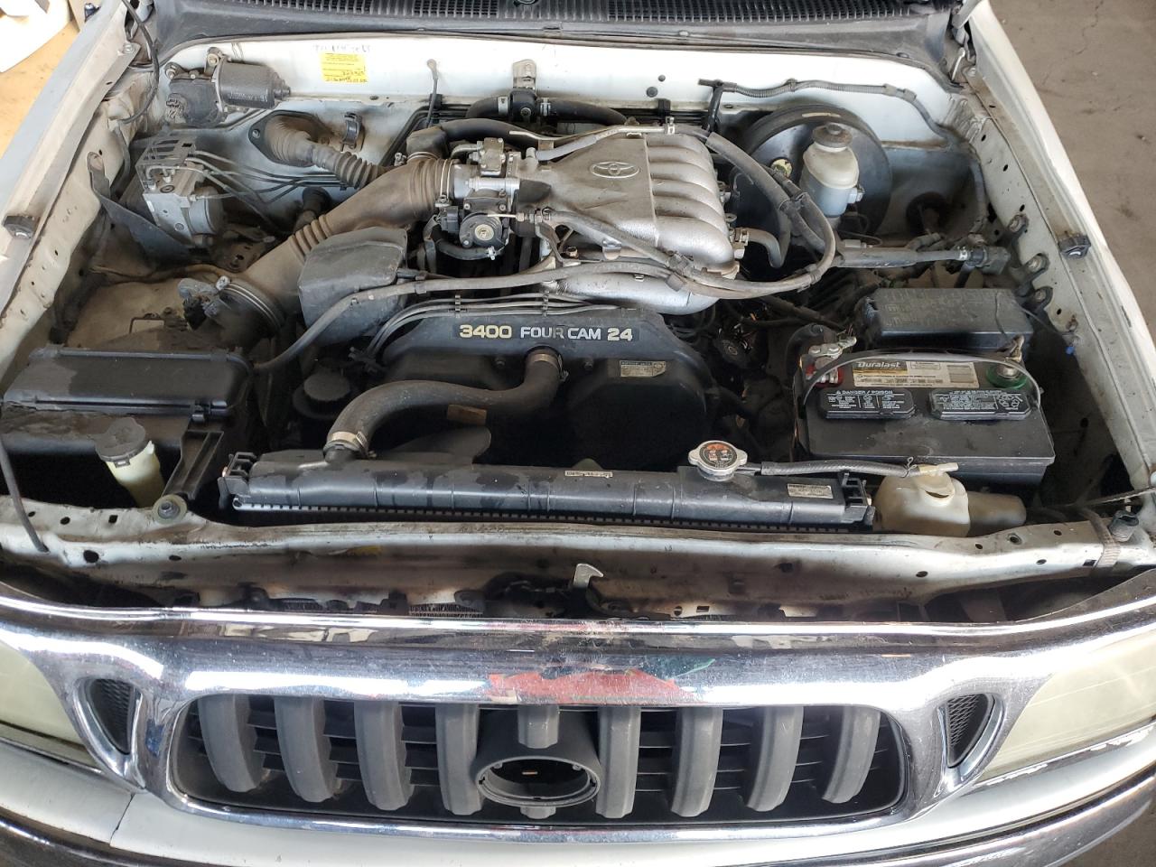 Lot #3298046128 2004 TOYOTA TACOMA DOU