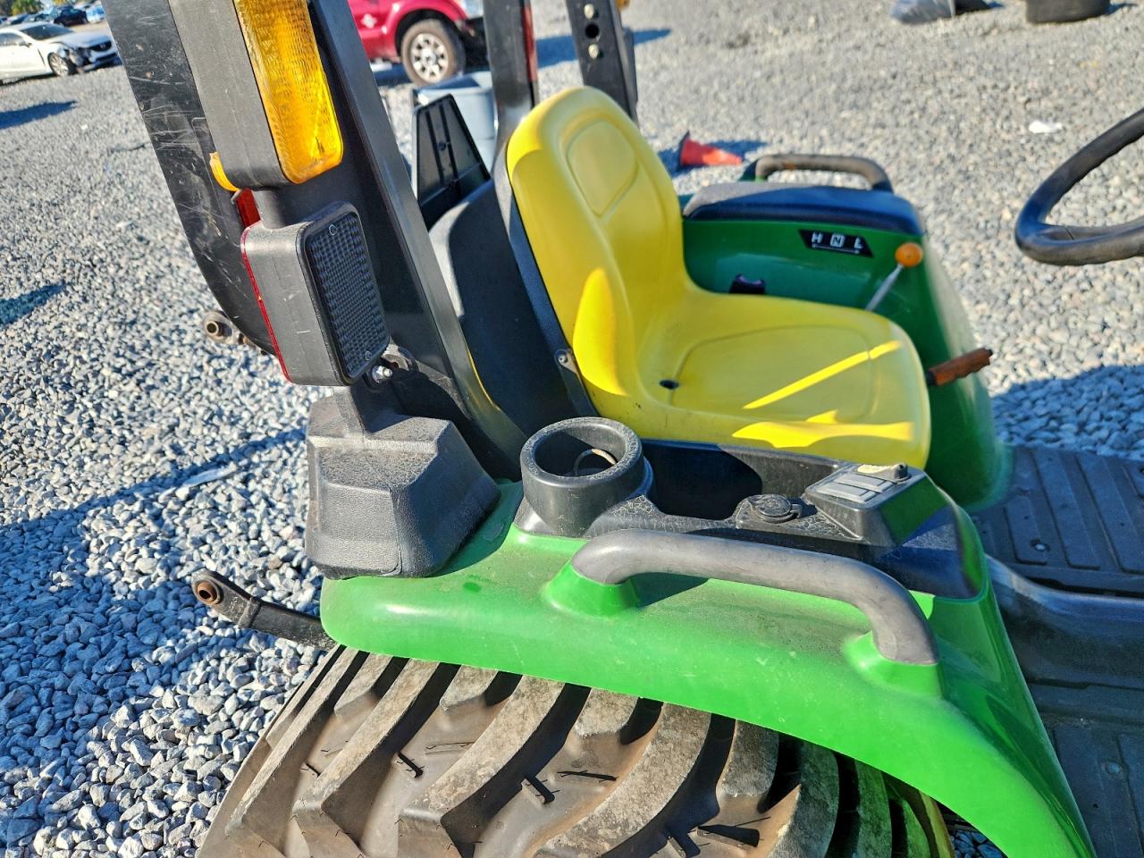 Lot #3309313991 2024 JOHN DEERE 3025E