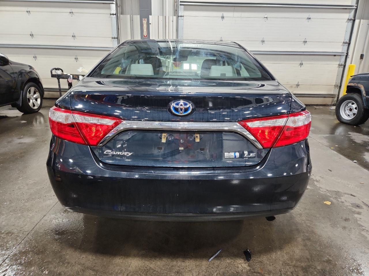 TOYOTA CAMRY HYBRID