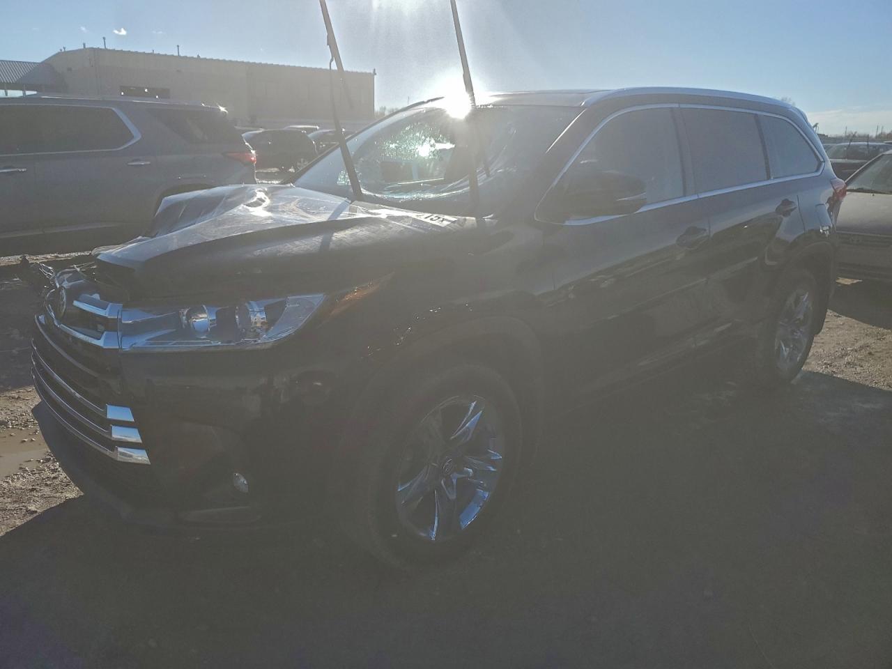 TOYOTA HIGHLANDER LIMITED