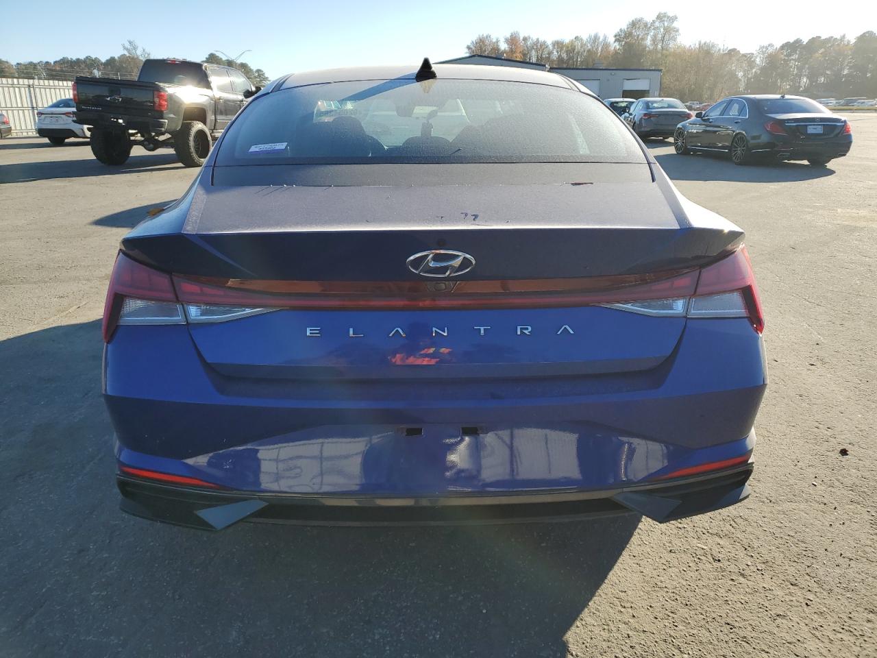 HYUNDAI ELANTRA SEL