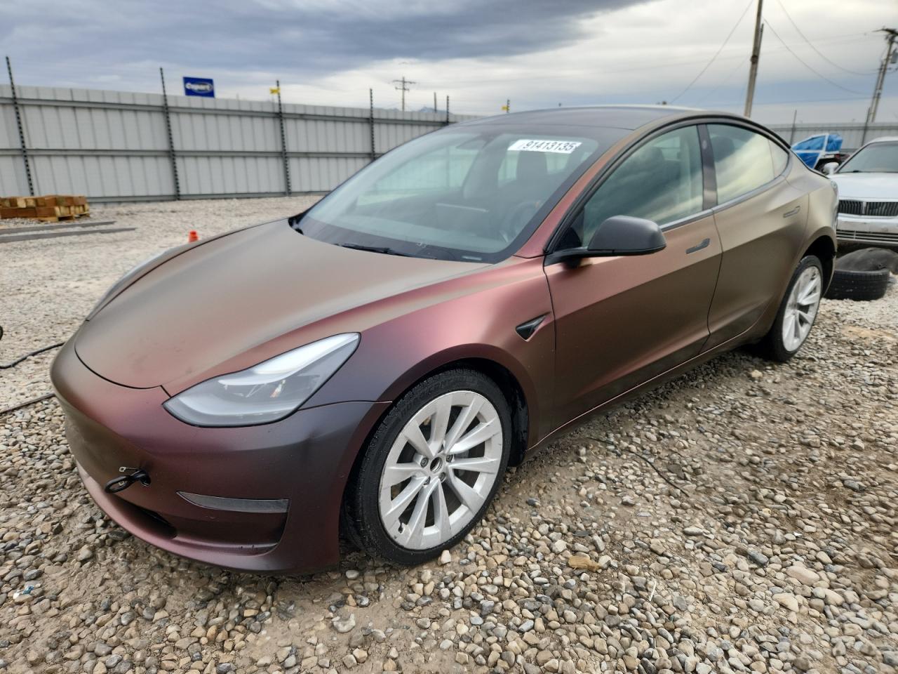 TESLA MODEL 3