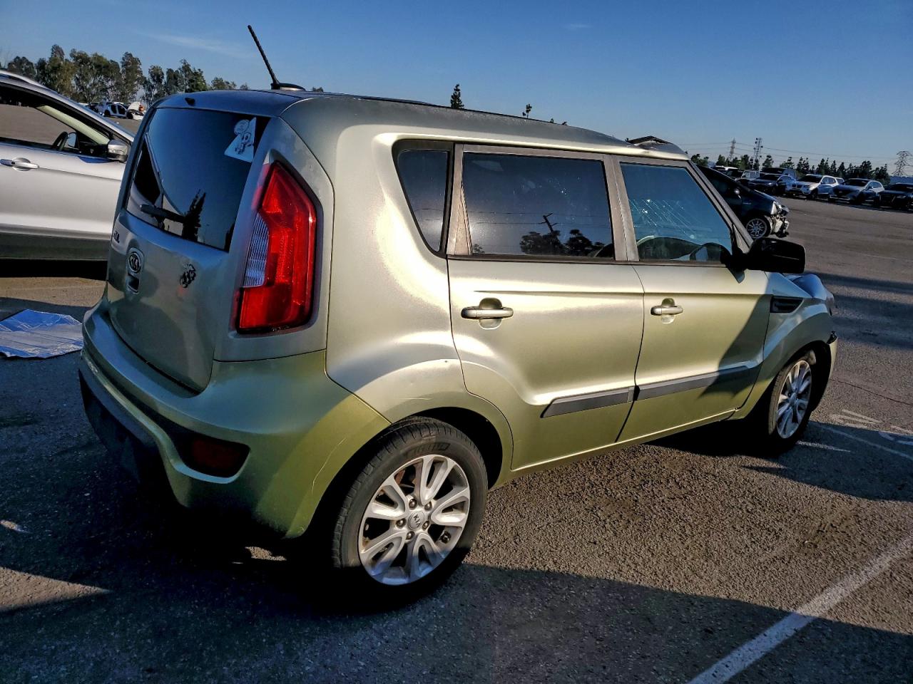 KIA SOUL +